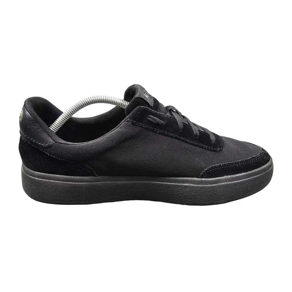 Kizik Prague Mens 10.5 / Womens 12 All Black HandsFree Athletic Sneakers Shoes